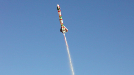 Foguete Titan - garrafas de 2,25 L